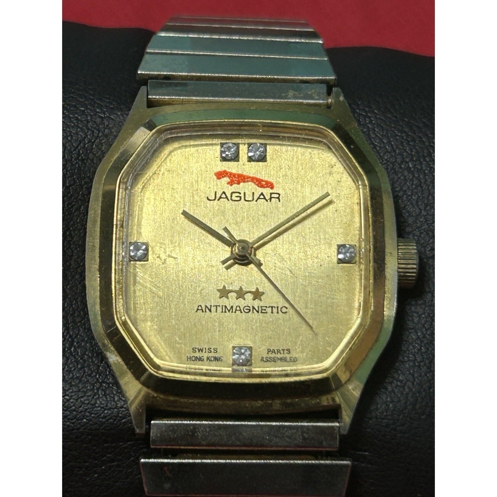 Vintage Jaguar Gold Silver Toned Mens Watch Swiss Made Hong Kong Assemble Works